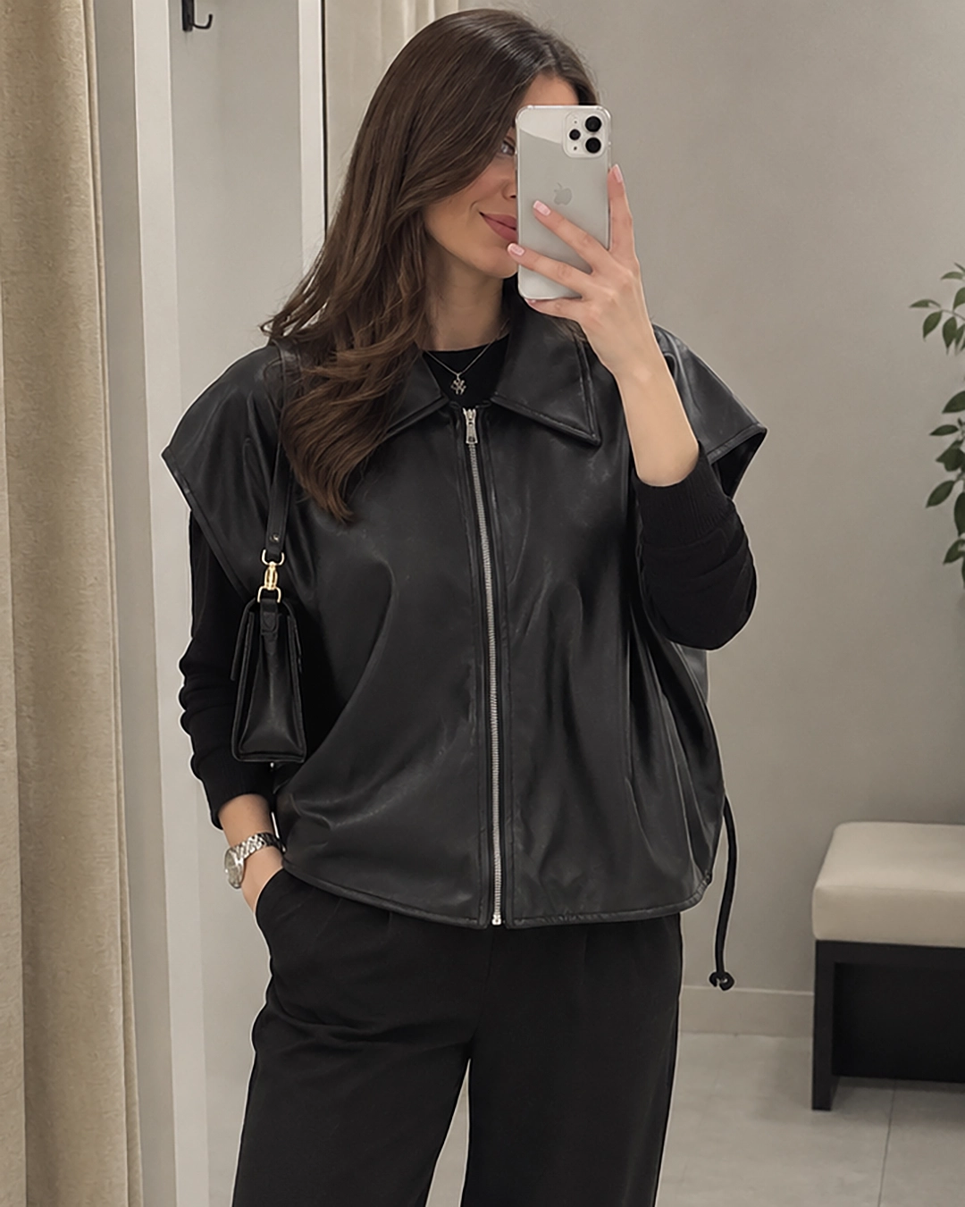 وست چرم کمربند دار